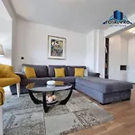 Apartment Aida